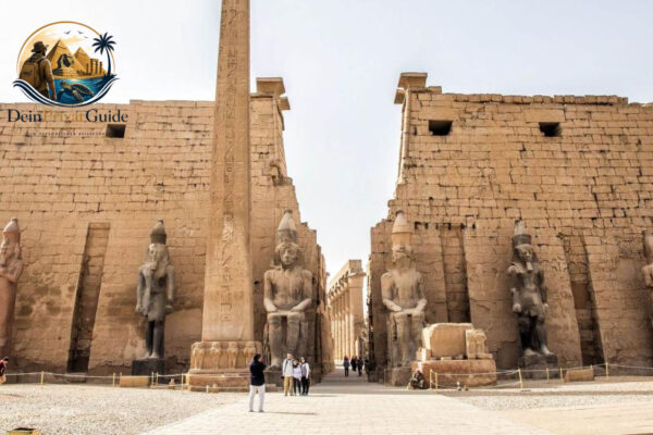 Luxor Privatausflug ab Hurghada oder Marsa Alam mit Tal der Könige und Tutanchamun Grab