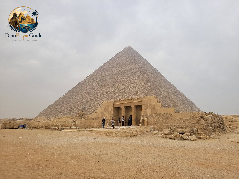 Kairo mit Flugzeug ab Port Ghalib – Pyramiden, Sphinx & GEM privat – Bild 1